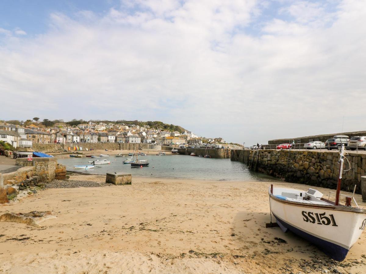 Mole Cottage Mousehole Exterior photo
